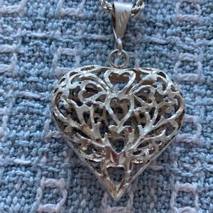Ladies Heart Shaped 925 silver necklace